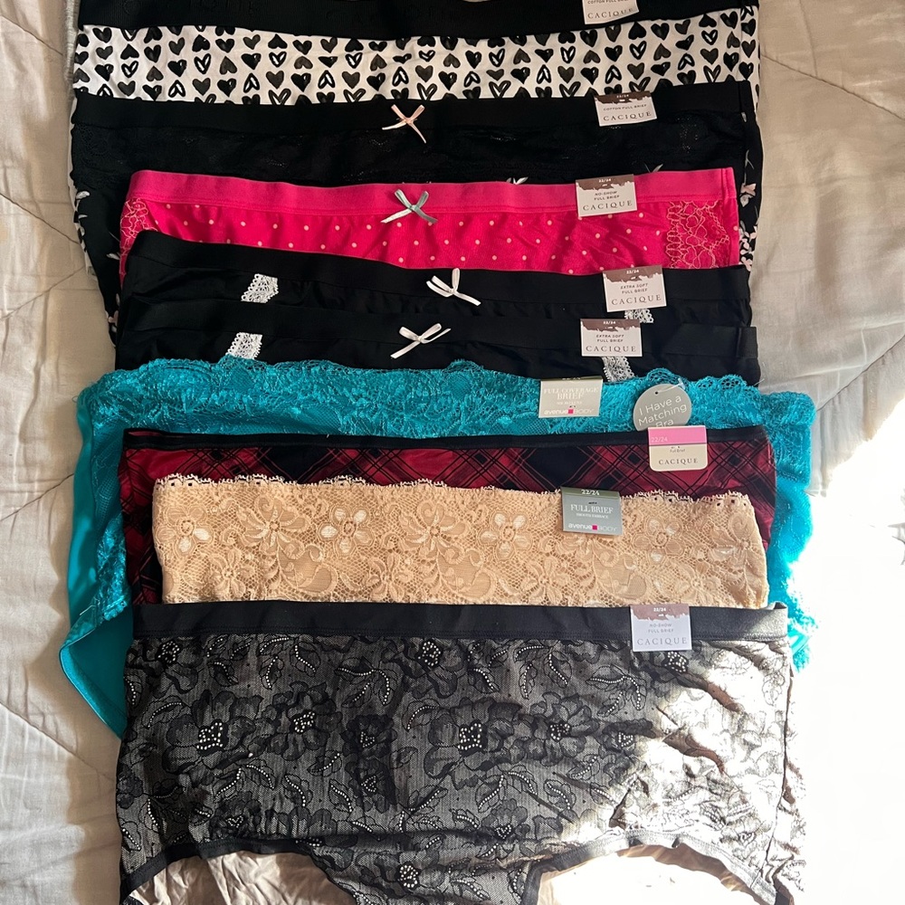 Cacique Lace and Floral Briefs Set - Cream, Black, Teal
